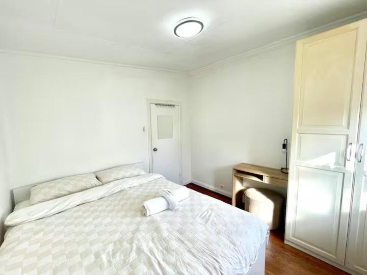 Cozyquartersrooms - Convenient Near Unsw, Cbd & Airports Homestay Sydney