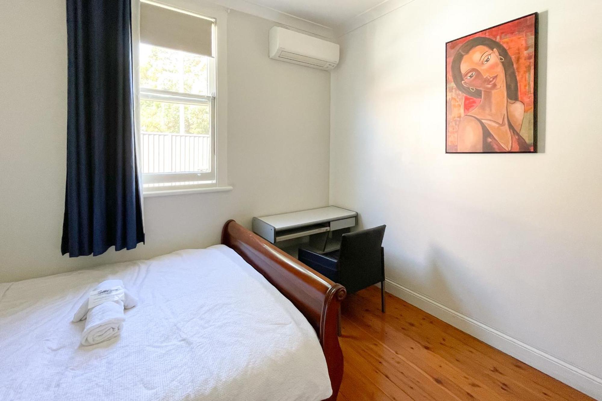 Homestay Cozyquartersrooms - Convenient Near Unsw, Cbd & Airports