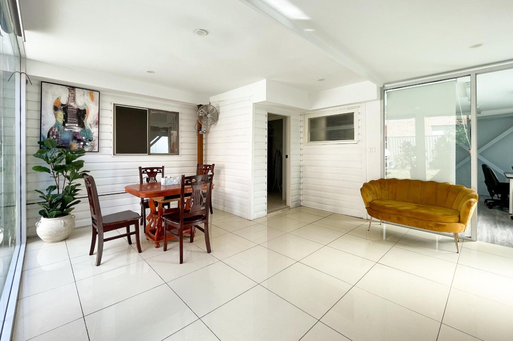 Homestay Cozyquartersrooms - Convenient Near Unsw, Cbd & Airports *